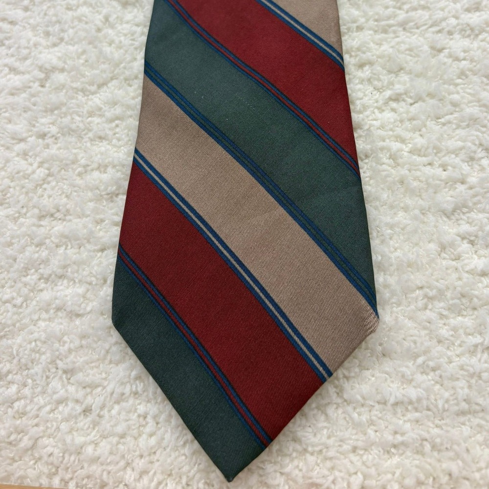 John Henry Necktie Tie Mens Red Green Tan Excellent Silk Diagonal Striped